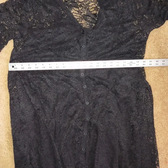 Torrid Black Lace Dress Size 2 Plus Midi V Neck Gothic Witchy 2X 3/4 sleeve - Picture 12 of 12